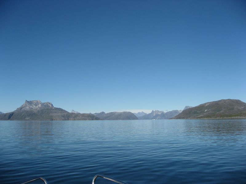 2008-07-24_sejltur_rumle_dan_helle_benjamin_sermitsiaq_pers_hytt_002