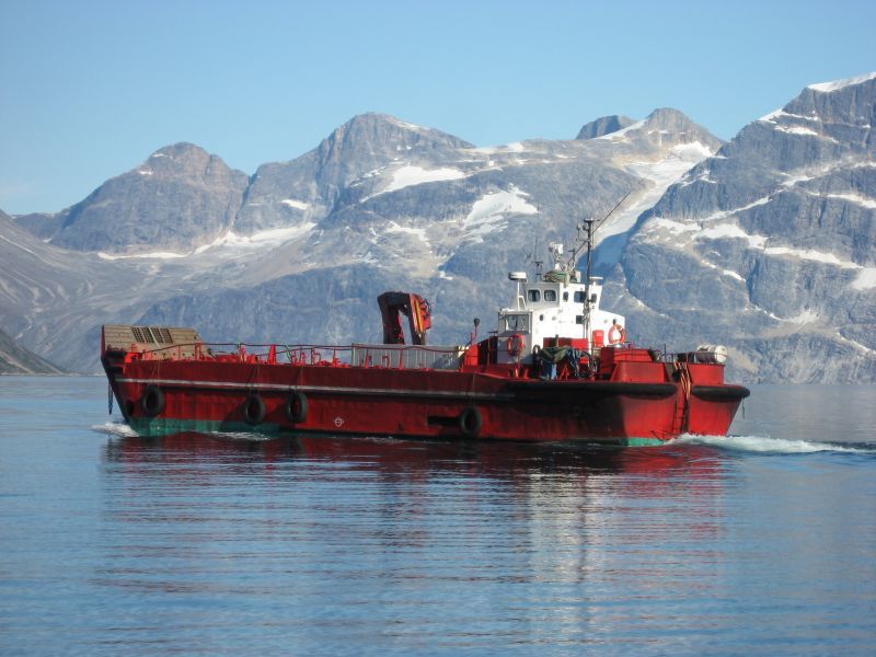 2008-07-24_sejltur_rumle_dan_helle_benjamin_sermitsiaq_pers_hytt_005