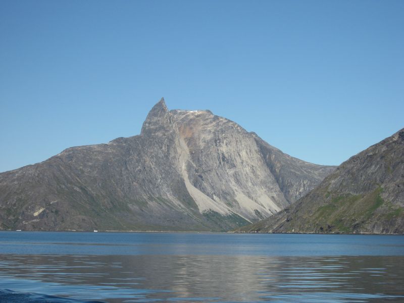 2008-07-24_sejltur_rumle_dan_helle_benjamin_sermitsiaq_pers_hytt_008