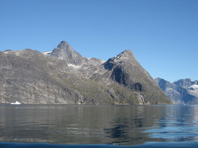 2008-07-24_sejltur_rumle_dan_helle_benjamin_sermitsiaq_pers_hytt_009