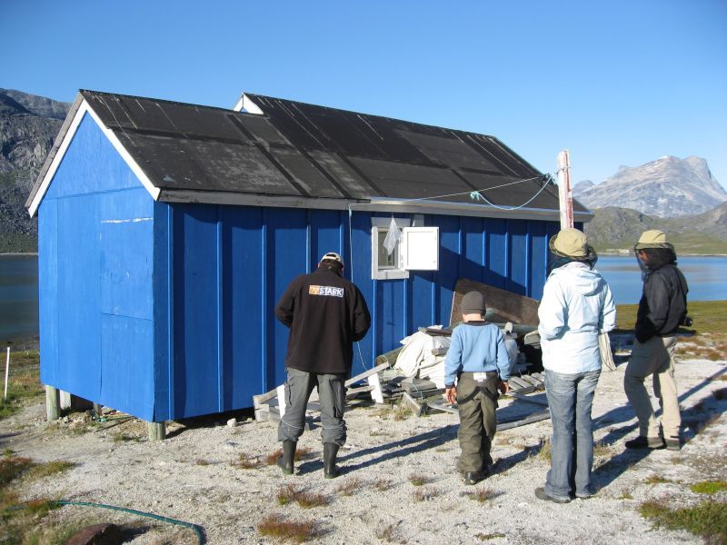 2008-07-24_sejltur_rumle_dan_helle_benjamin_sermitsiaq_pers_hytt_013