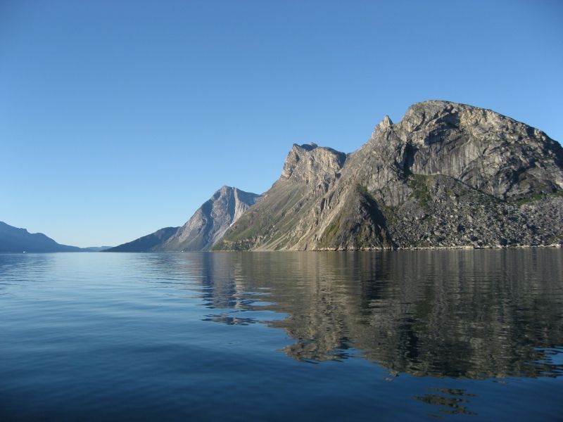 2008-07-24_sejltur_rumle_dan_helle_benjamin_sermitsiaq_pers_hytt_015