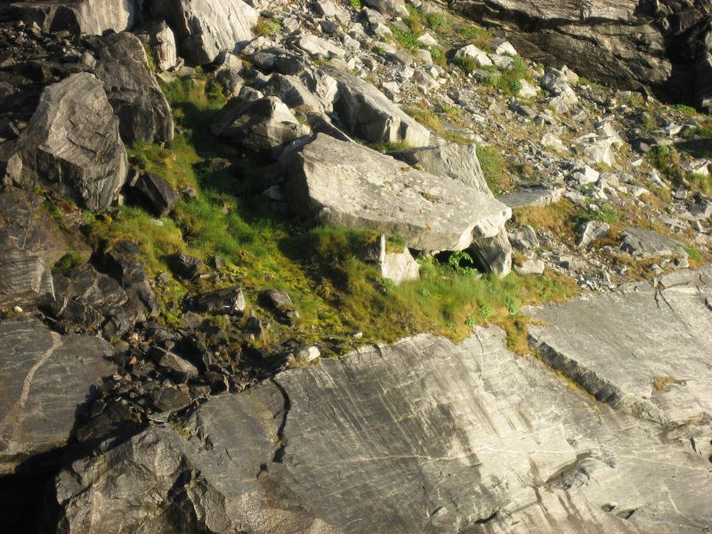 2008-07-24_sejltur_rumle_dan_helle_benjamin_sermitsiaq_pers_hytt_035