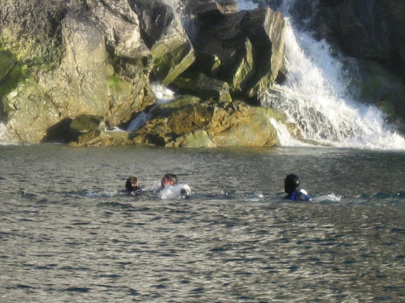 2008-07-24_sejltur_rumle_dan_helle_benjamin_sermitsiaq_pers_hytt_040