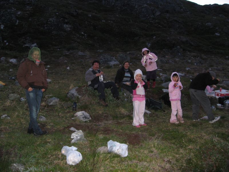 2008-07-16_natsilik_mette_karin_soeren_alu_dorthe_032