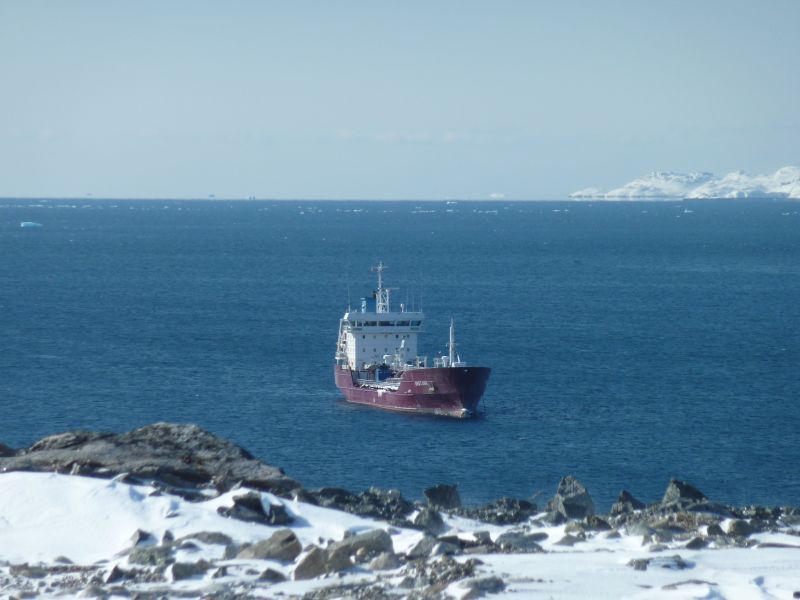 2011-03-23-1257_skib