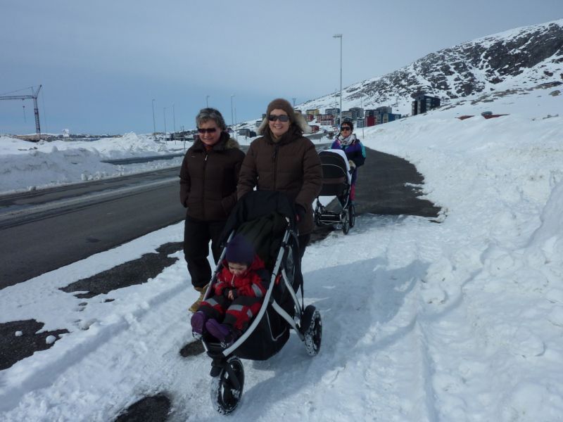 2011-04-25-1319_ivalo_lynge_labansen_maritha_eugenius_labansen_mette_labansen_qupanuk_eugenius_labansen