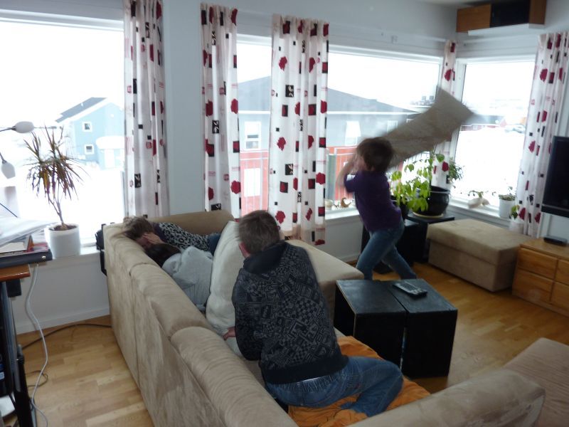 2011-04-29-1839_rosalia_stenbakken_rumle_labansen_sean_2