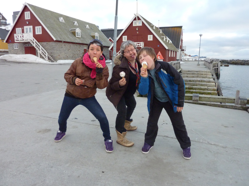 2011-05-13-1942_ivalo_lynge_labansen_mette_labansen_rumle_labansen_2