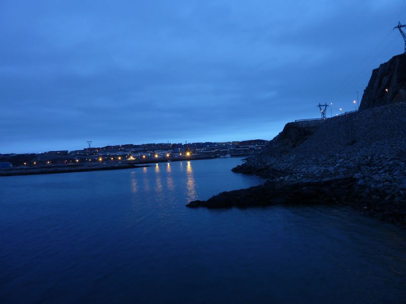 2011-06-01-2347_