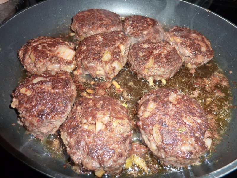 2011-12-02-1927_-_frikadeller_mad