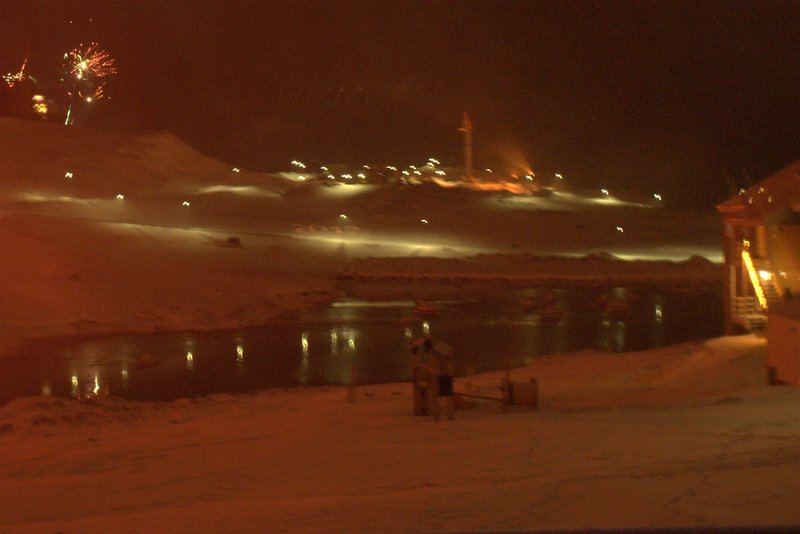 2012-01-01-0101_-_