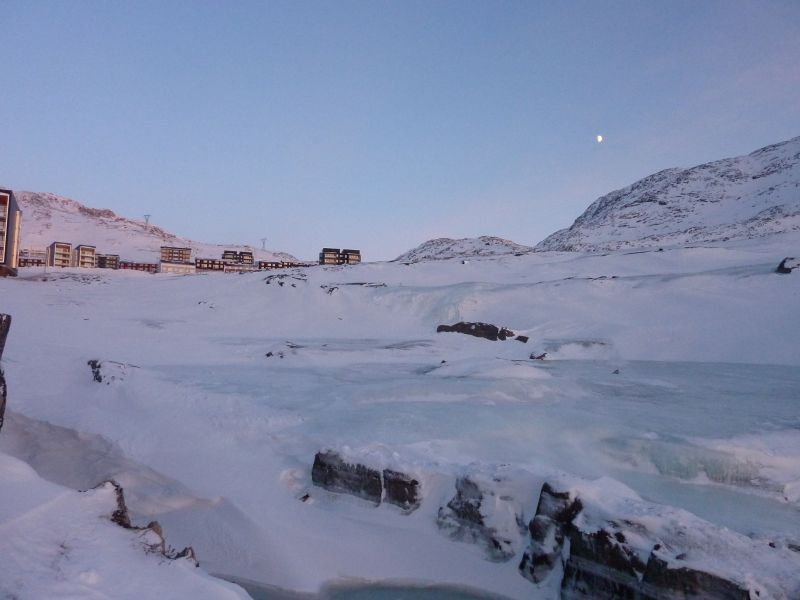 2012-01-03-1537_-_-_2