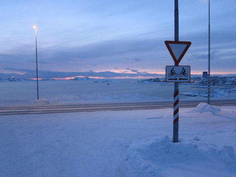 2012-01-06-2045_-_-_2