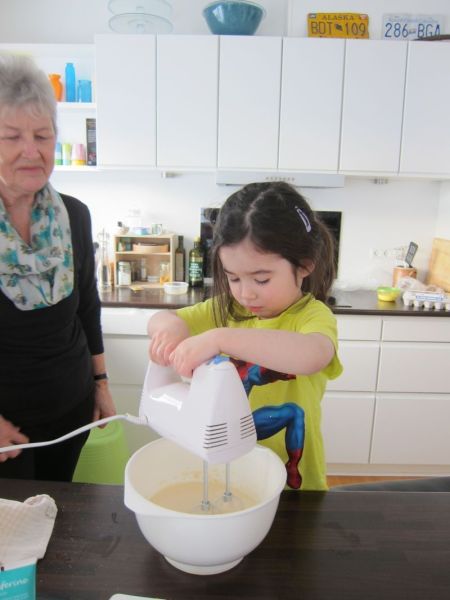 2012-01-16-1655_-_qupanuk_eugenius_labansen_ruth_labansen