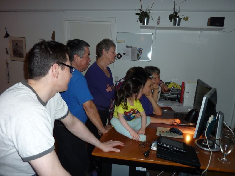 2012-01-16-2059_-_ivalo_lynge_labansen_jesper_eugenius_labansen_joergen_labansen_mette_labansen_qupanuk_eugenius_l
