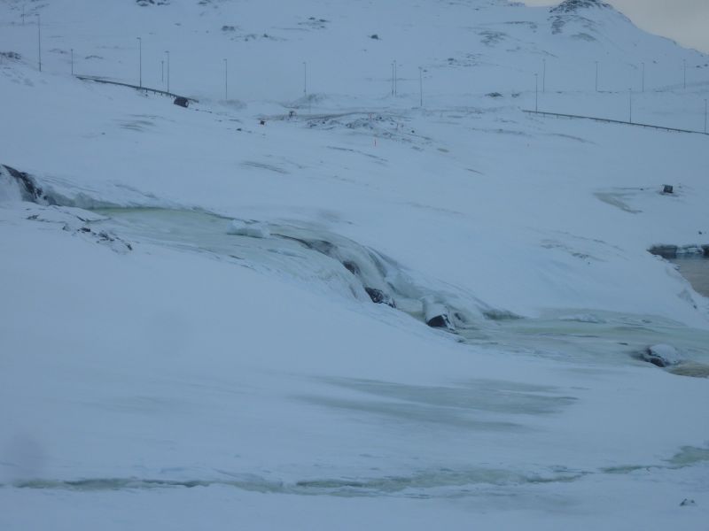 2012-02-14-1223_-_toebryd_2