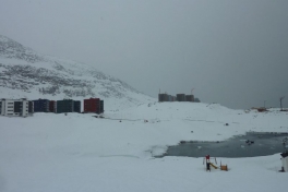 2012-02-13-1317_-_udsigt_fra_altan