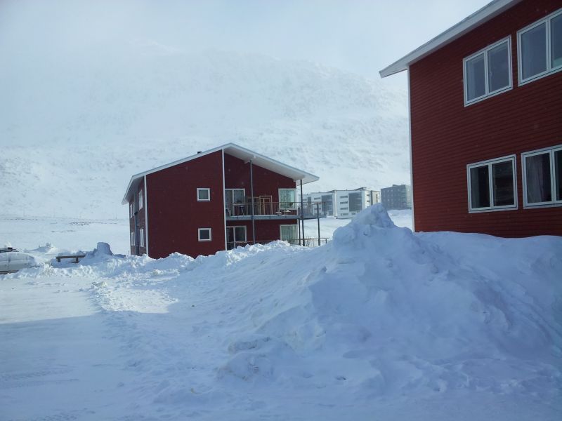2012-03-02-1407_-_pupik_sne
