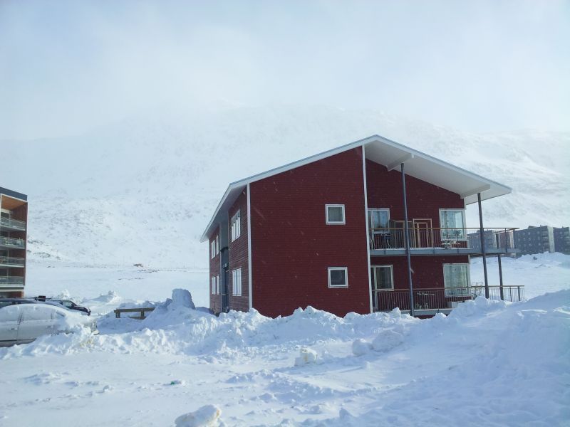 2012-03-02-1408_-_pupik_sne