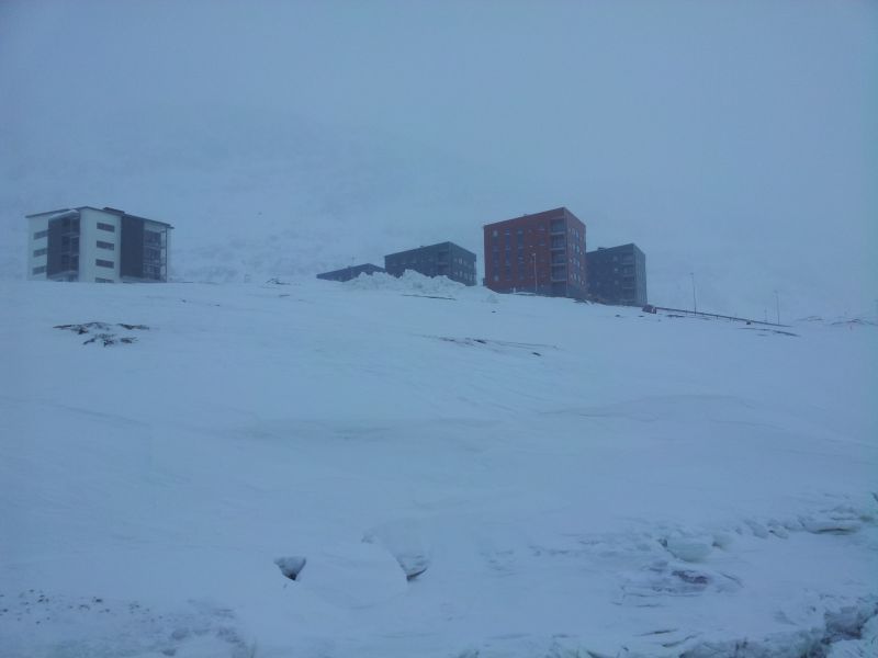 2012-03-05-1230_-_-_2