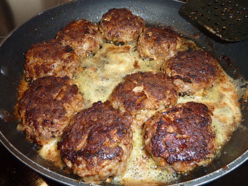 2012-04-15-1741_-_frikadeller_mad