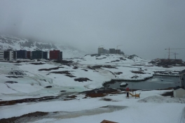 2012-04-05-1049_-_udsigt_fra_altan