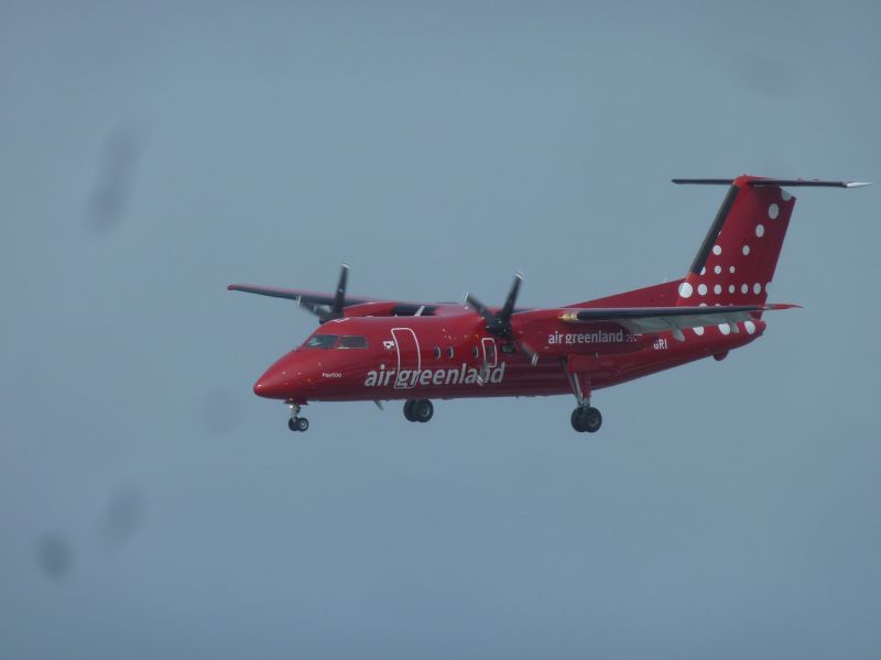 2012-05-08-1324_-_dash8
