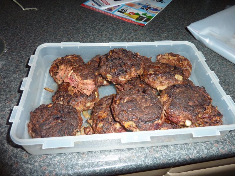 2012-09-17-2045_-_frikadeller_mad