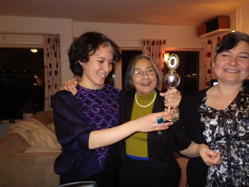 2012-12-30-0114_-_ane_sofie_labansen_ivalo_lynge_labansen_mette_labansen_pokal