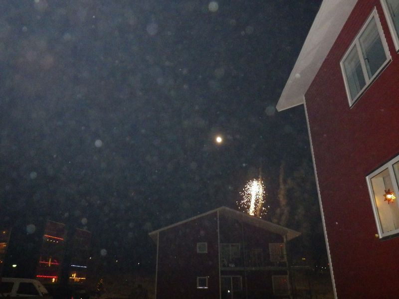 2013-01-01-0404_-_