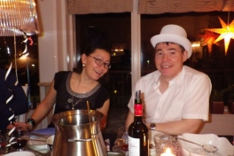 2012-12-31-2353_-_john_telling_nuka_klausen_telling