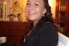 2013-01-01-0131_-_karina_klausen