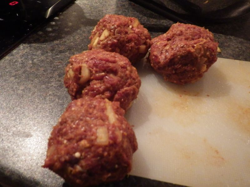 2012-12-28-2154_-_frikadeller_mad_3