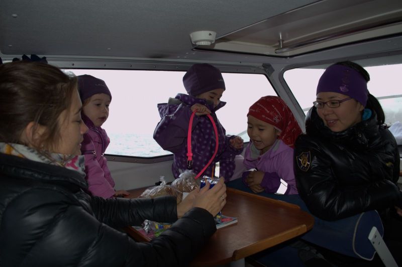 2013-08-17-0810_-_maritha-eugenius-labansen_qupanuk-eugenius-labansen_ukaleq-eugenius-labansen