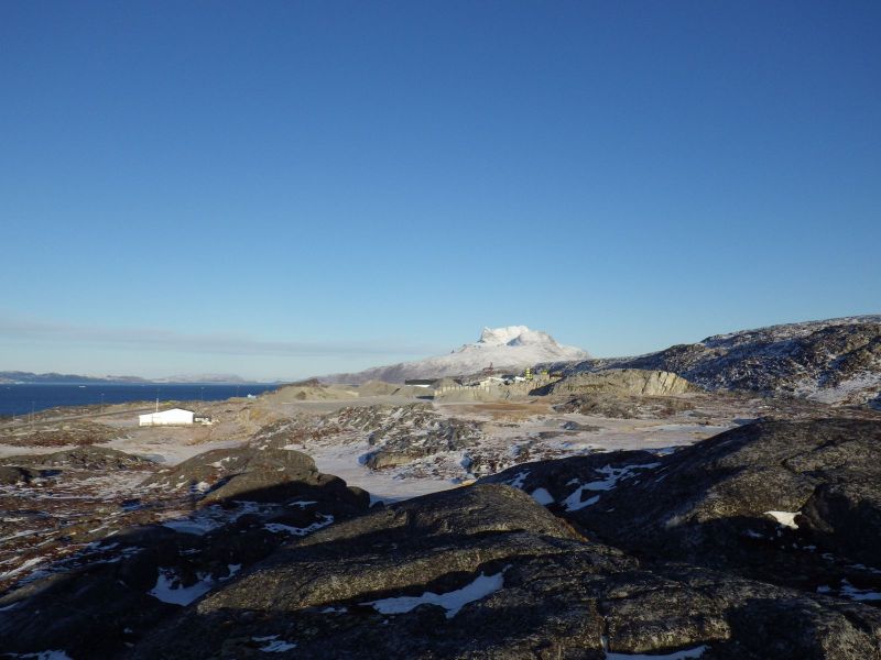 2013-11-12-1311_-_gode_1_sermitsiaq_stenbryd