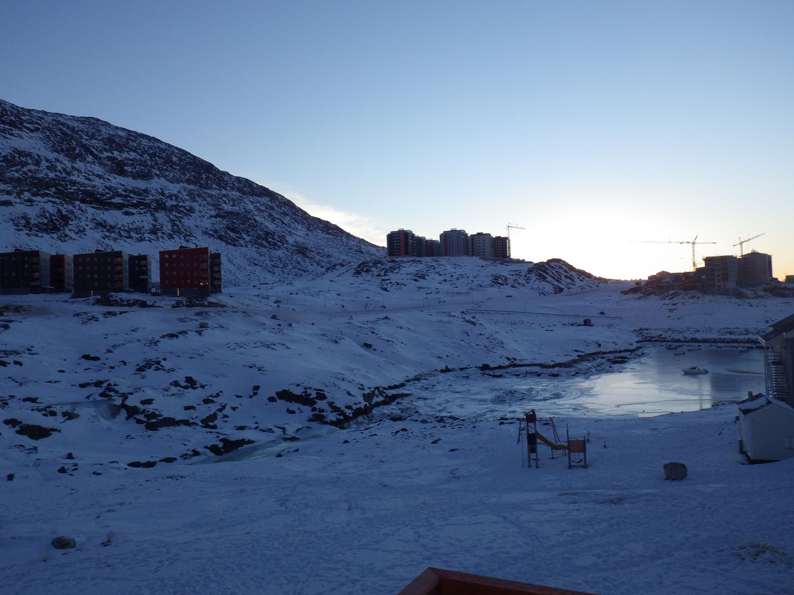 2013-01-03-1810_-_gode_1_udsigt_fra_altan