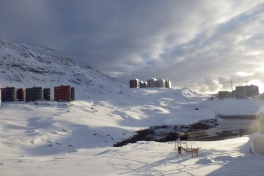 2013-02-13-1937_-_gode_1_udsigt_fra_altan