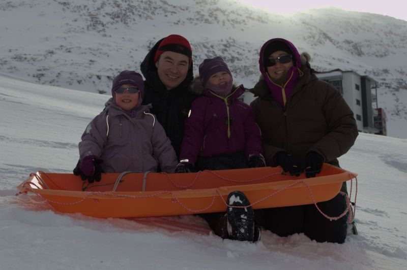2014-03-16-1104_-_Gode_1_Jesper-Eugenius-Labansen_Maritha-Eugenius-Labansen_Qupanuk-Eugenius-Labansen_Ukaleq-Euge