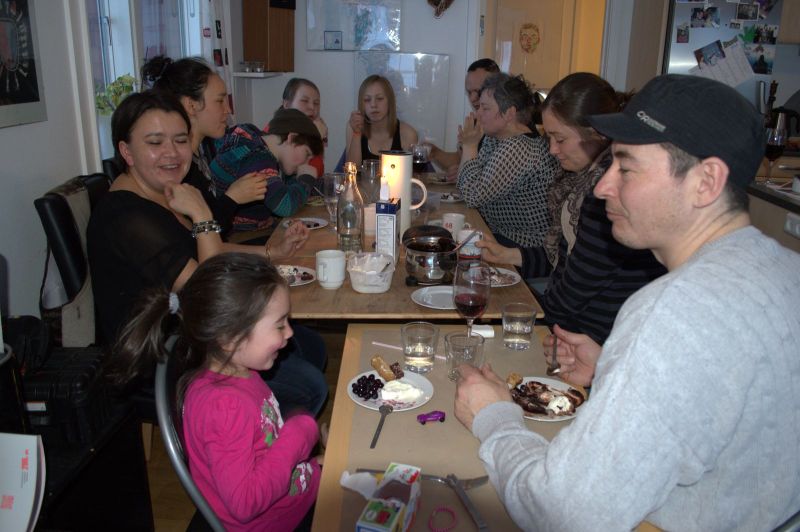 2014-04-17-2038_-_Anna-Hessler_Gode_1_Ivalo-Lynge-Labansen_Jesper-Eugenius-Labansen_Maritha-Eugenius-Labansen_Me