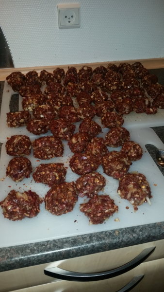 2015-11-17-1911_-_Frikadeller__Mad