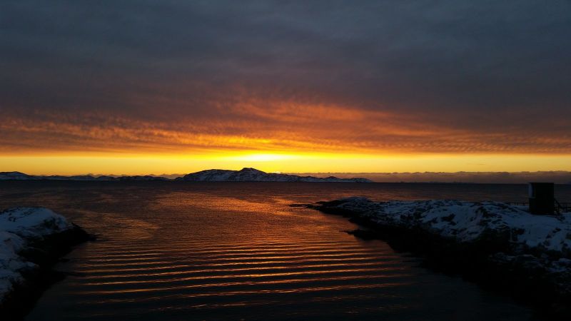 2015-12-08-1438_-_-