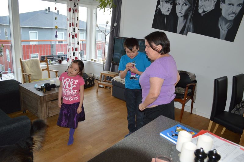 2016-05-06-2052_-_anna_hessler_labansen__linda_louise_hessler_isbosethsen__sebastian_hessler_isbosethsen_2