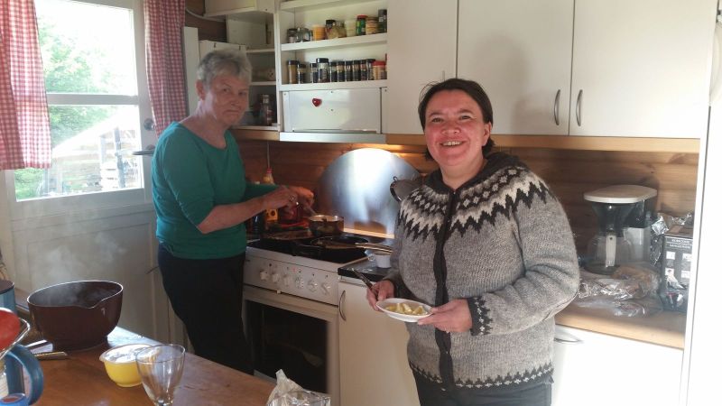 2016-05-16-1838_-_anna_hessler__ruth_labansen