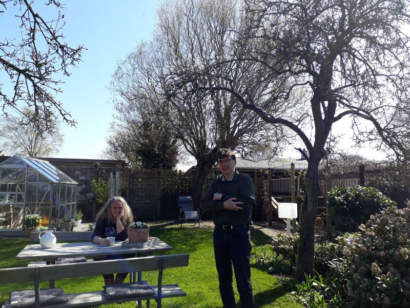 2019-04-18-1132_Bjørn-og-Susys-dejlige-have_-_4
