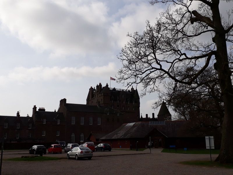 2019-04-23-1010_Besøg-på-Glamis-Castle-Dronningemoderens-barndomsslot_-