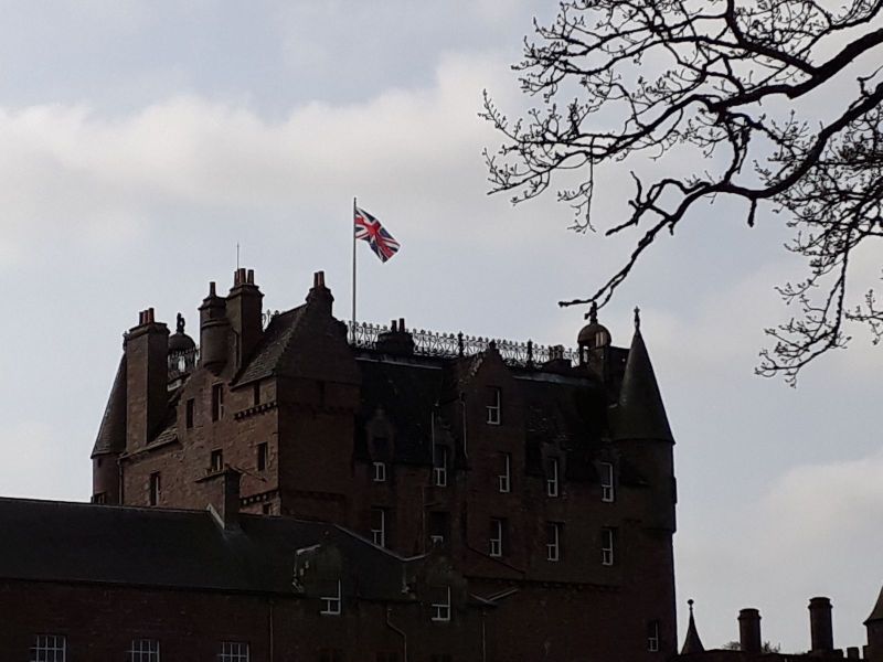 2019-04-23-1010_Besøg-på-Glamis-Castle-Dronningemoderens-barndomsslot_-_2