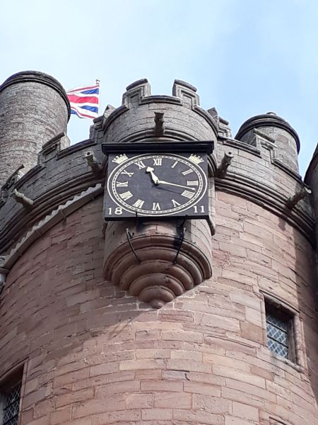2019-04-23-1119_Besøg-på-Glamis-Castle-Dronningemoderens-barndomsslot_-