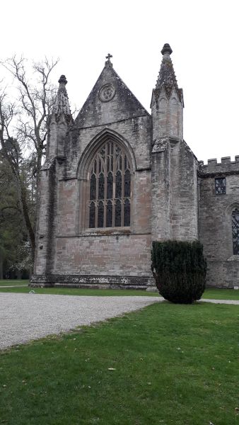 2019-04-24-0944_Besøg-i-Dunkeld-bla.-Katedral-og-gammel-by_-