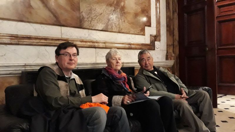 2019-04-26-1508_Besøg-i-Glasgow-og-Katedral_Jørgen-Labansen-Ruth-Labansen-Søren-Labansen
